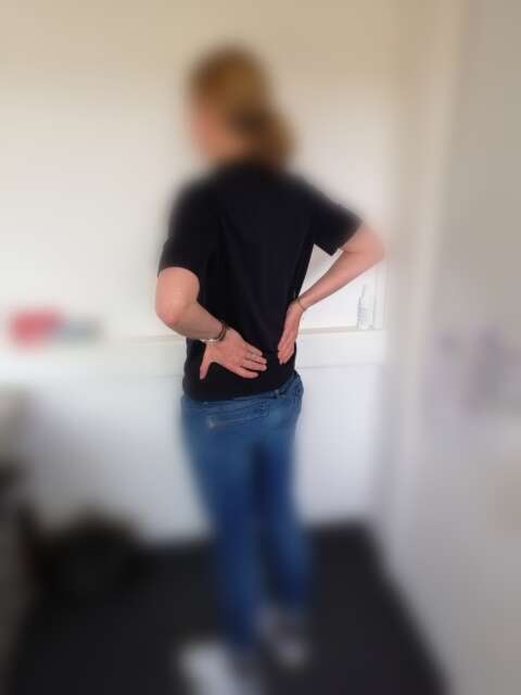 #JustForMe: Entspannung im Büroalltag - Rücken strecken